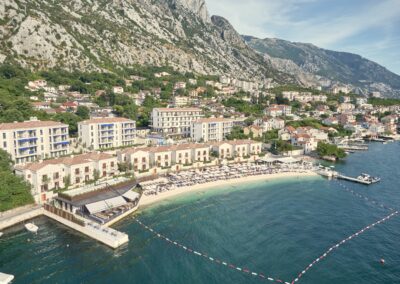Huma Kotor Bay